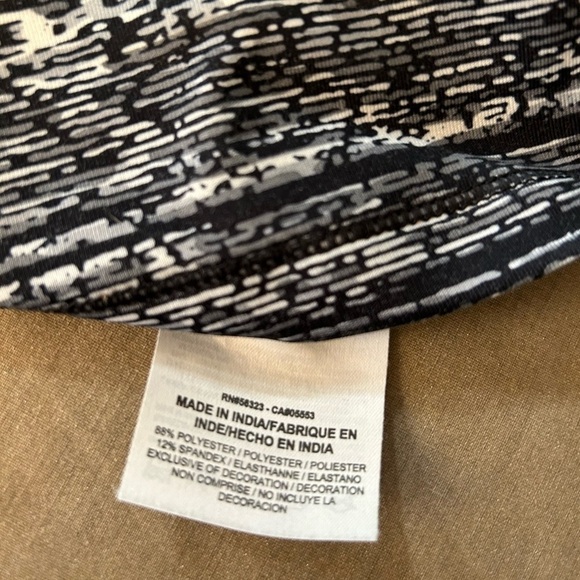 Nike Dri fit women’s pull over long sleeve hoodie with thumb holes Sz-L Q15 - Picture 11 of 11